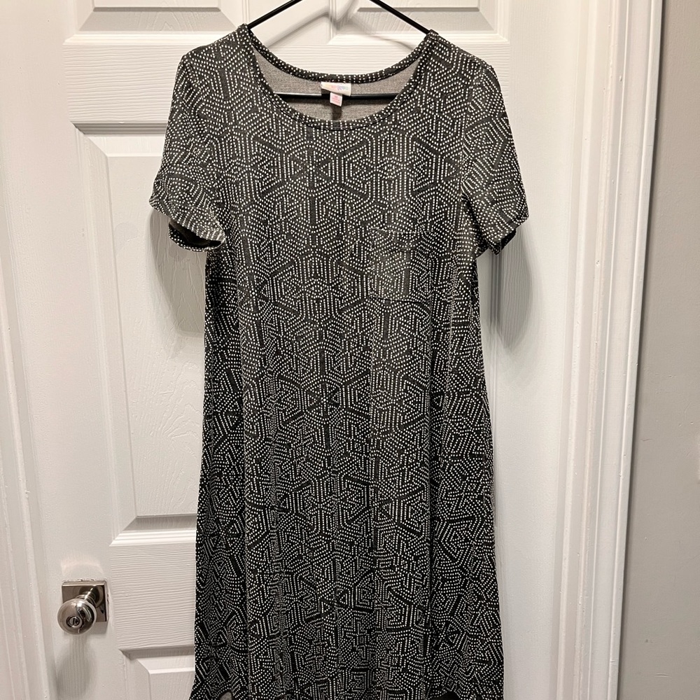 Lularoe Carly Dress - size M - dark grey and white